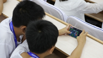 Trung Quốc mạnh tay quản lý trẻ em dùng internet