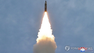 Nhật Bản: Chính phủ họp khẩn cấp sau khi Triều Tiên phóng nhiều tên lửa đạn đạo