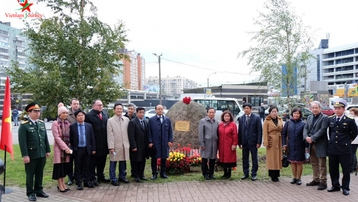 Tượng Chủ tịch Hồ Chí Minh tại thành phố Saint Petersburg: Biểu tượng mới của tình hữu nghị Việt-Nga