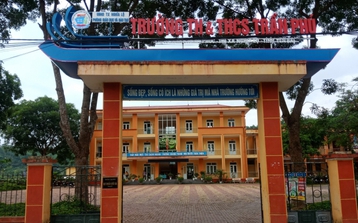 Yên Bái: Xử lý vụ việc học sinh lớp 9 không đi học vẫn có học bạ