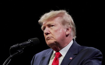 Ông Trump phát tín hiệu mạnh nhất sẽ tranh cử tổng thống Mỹ 2024