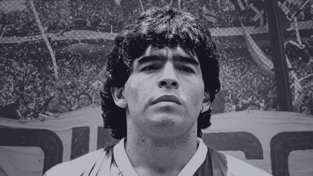 Pele, Ronaldo và Messi gửi lời chia buồn tới Maradona