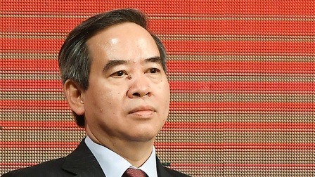 Bộ Chính trị kỷ luật cảnh cáo Trưởng ban Kinh tế Trung ương Nguyễn Văn Bình