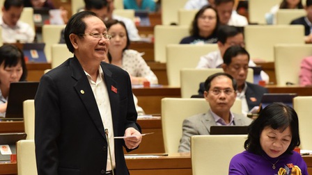 Bộ trưởng Lê Vĩnh Tân: 'Sẽ không yêu cầu chứng chỉ ngoại ngữ, tin học nữa'