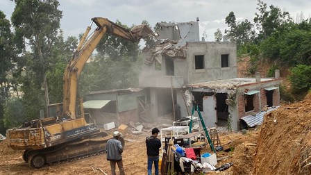 Bình Định: Cưỡng chế 50 nhà xây dựng trái phép ở Nhơn Hội