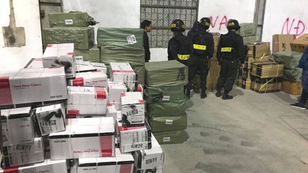 Vụ buôn lậu tại cửa khẩu Bắc Phong Sinh (Quảng Ninh): 6 cán bộ Hải quan bị đình chỉ
