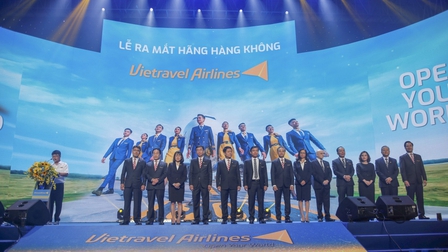 Việt Nam ra mắt hãng hàng không lữ hành đầu tiên