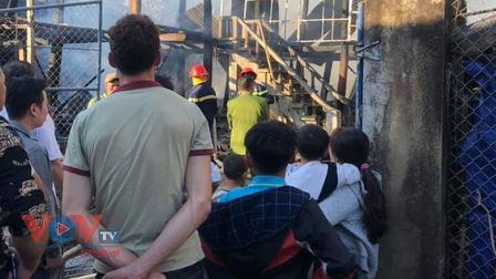 Ngôi nhà sàn ở Điện Biên bị cháy rụi do chập điện