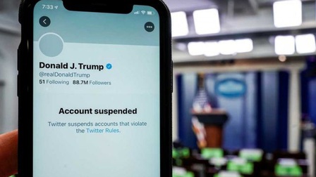 Sau tài khoản cá nhân, Twitter tiếp tục khóa vĩnh viễn tài khoản chiến dịch của ông Trump