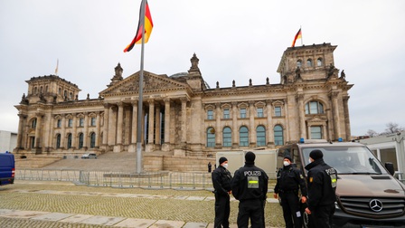 Đức: Berlin áp đặt lệnh cấm ra khỏi cư trú quá bán kính 15 km