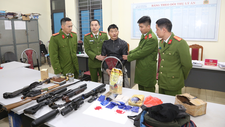 Sơn La: Bắt người đàn ông tàng trữ ma túy, vũ khí quân dụng số lượng "khủng" 