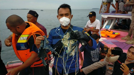 Indonesia: Đã tìm thấy các mảnh vỡ của máy bay bị mất liên lạc