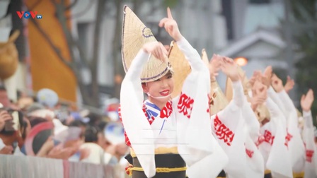 Những Nét Đẹp Vùng Kansai Nhật Bản: Vũ điệu Awa Odori