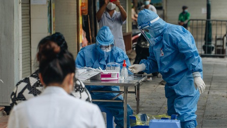CDC Hà Nội: 'Ổ dịch' Bệnh viện Việt Đức đã qua nhiều chu kì lây nhiễm, số ca mắc có thể sẽ tăng lên