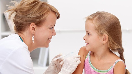 Lưu ý khi tiêm vaccine COVID-19 cho trẻ