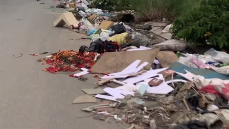 TP.HCM: Hơn 200 hộ dân kêu cứu vì rác thải, khói độc bủa vây chung cư