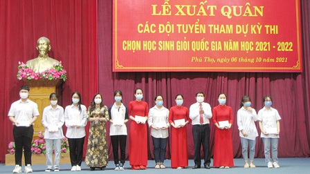 Phú Thọ: Tổ chức tiêm vaccine phòng Covid-19 cho đội tuyển học sinh giỏi Quốc gia lớp 12 THPT
