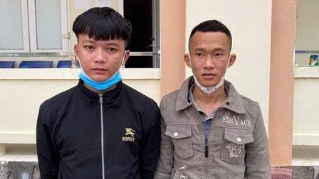 Quảng Bình: Khởi tố, bắt tạm giam 2 đối tượng hành hung nam sinh trước cổng trường học