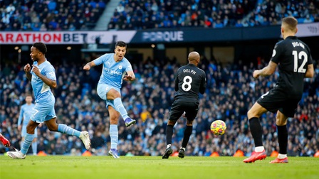 Man City 3-0 Everton: Dạo chơi ở Etihad