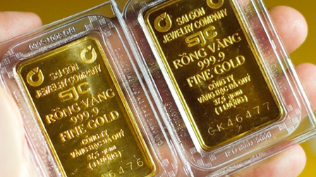 Giá vàng trong nước tăng mạnh, đắt hơn vàng thế giới 11 triệu đồng/lượng