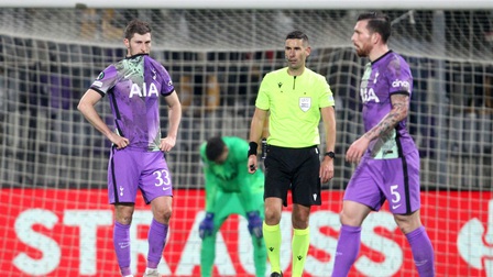 Conference League: Tottenham thua sốc, AS Roma giành vé đi tiếp