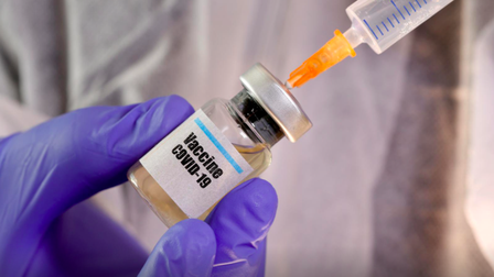 Các hãng dược tuyên bố cập nhật vaccine COVID-19 để chống siêu biến thể mới