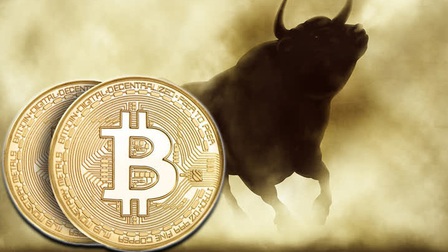 Giá Bitcoin ngày 4/11: Bitcoin tiến sát 63.000 USD, nhiều tiền ảo ‘bốc đầu’