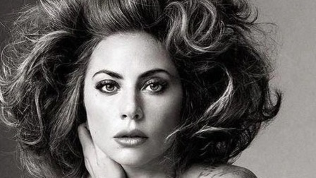 Lady Gaga gây sốc khi chụp ảnh 'nude' trên tạp chí Vogue