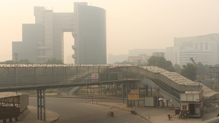 Ô nhiễm không khí tại New Delhi có thể làm tăng số ca Covid-19 nặng