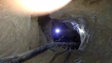 Bắc Kạn: Huy động lực lượng cứu hộ 2 người kẹt dưới hang sâu