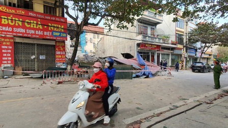 Căn nhà 2 tầng ở Lào Cai bất ngờ sụp đổ hoàn toàn