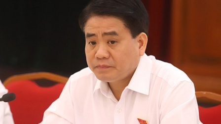 Ông Nguyễn Đức Chung chỉ đạo dừng thầu sau các email của ông chủ Nhật Cường