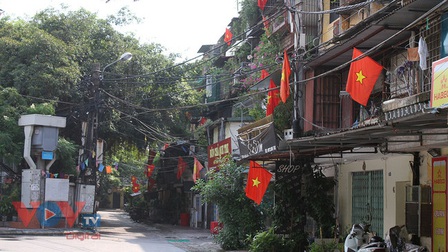 Thêm 3 quận huyện 'vùng cam', Hà Nội tăng cường phòng, chống dịch đầu năm mới