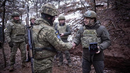 Mỹ điều nhiều vũ khí, đẩy mạnh huấn luyện cho quân đội Ukraine