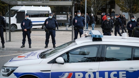 Pháp phá âm mưu tấn công khủng bố trước Giáng sinh