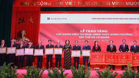 Agribank năm 2021 - Thi đua là động lực để luôn về đích thành công