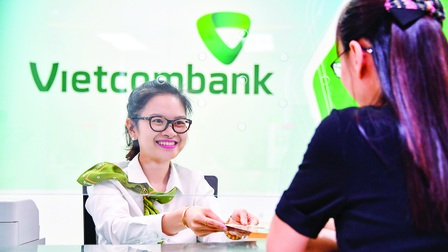 Hoạt động Ngân hàng bán lẻ Vietcombank - Chuyển đổi để bứt phá