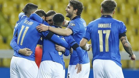 Italia 2-0 Bắc Ireland: Azzurri bỏ túi 3 điểm