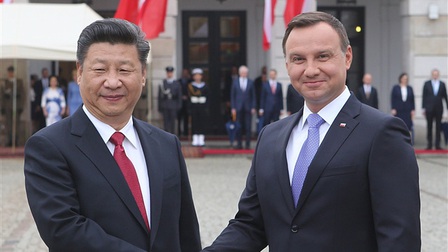 Vaccine đang trở thành món hàng ngoại giao giữa Trung Quốc và Ba Lan?