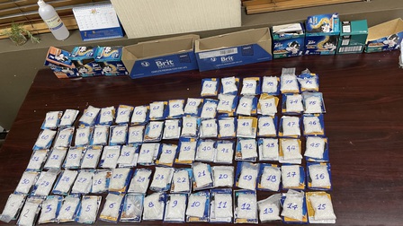Hải quan Sân bay Tân Sơn Nhất bắt giữ 4 kg ma túy tổng hợp và 8,7 kg cần sa