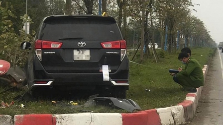 Vụ ô tô tông liên hoàn ở Hà Nội: Tài xế khai do buồn ngủ