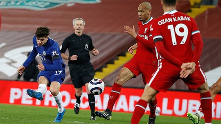 Liverpool 0-1 Chelsea: Thầy trò Klopp nối dài mạch thua kỷ lục trên sân nhà