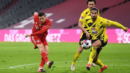 Bayern 4-2 Dortmund: Haaland gọi, Lewandowski đáp lại mạnh mẽ