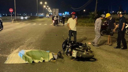 Quảng Nam: Va chạm với xe đầu kéo, người đàn ông tử vong thương tâm