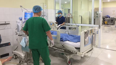 Dùng thuốc lạ, nam sinh ở Đà Nẵng phải nhập viện cấp cứu