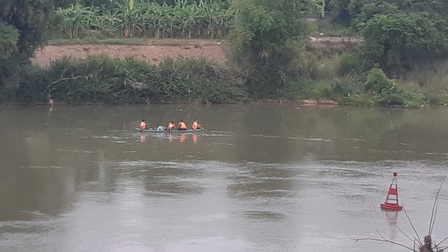 Một học sinh lớp 10 ở Quảng Nam nhảy cầu mất tích