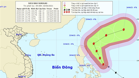 Siêu bão Surigae tiến sát Philippines, gió mạnh cấp 17