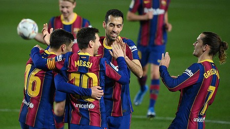 Các đại gia tháo chạy, Barcelona quyết tâm bám trụ European Super League