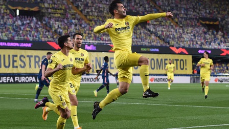 Villarreal 2-1 Arsenal: Pháo thủ gục ngã trong trận cầu mưa thẻ
