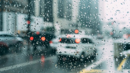 Thời tiết hôm nay: Bắc Bộ có mưa dông, Nam Bộ trời nóng